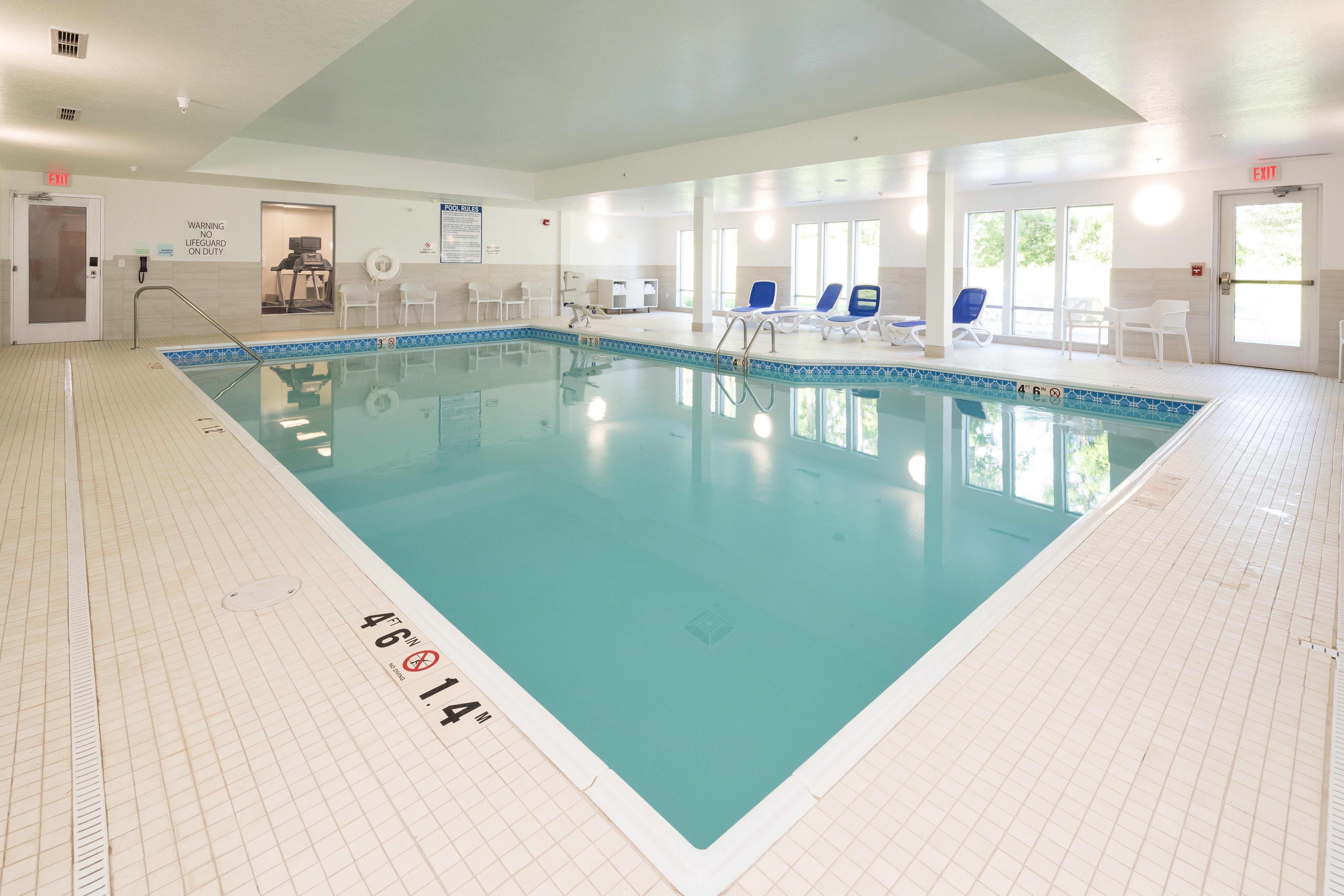 Holiday Inn Express & Suites - Portage By Ihg Eksteriør billede