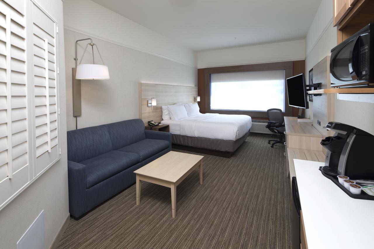 Holiday Inn Express & Suites - Portage By Ihg Eksteriør billede